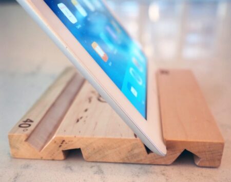 Tablet Holder - 4 Angle Deluxe - Maple