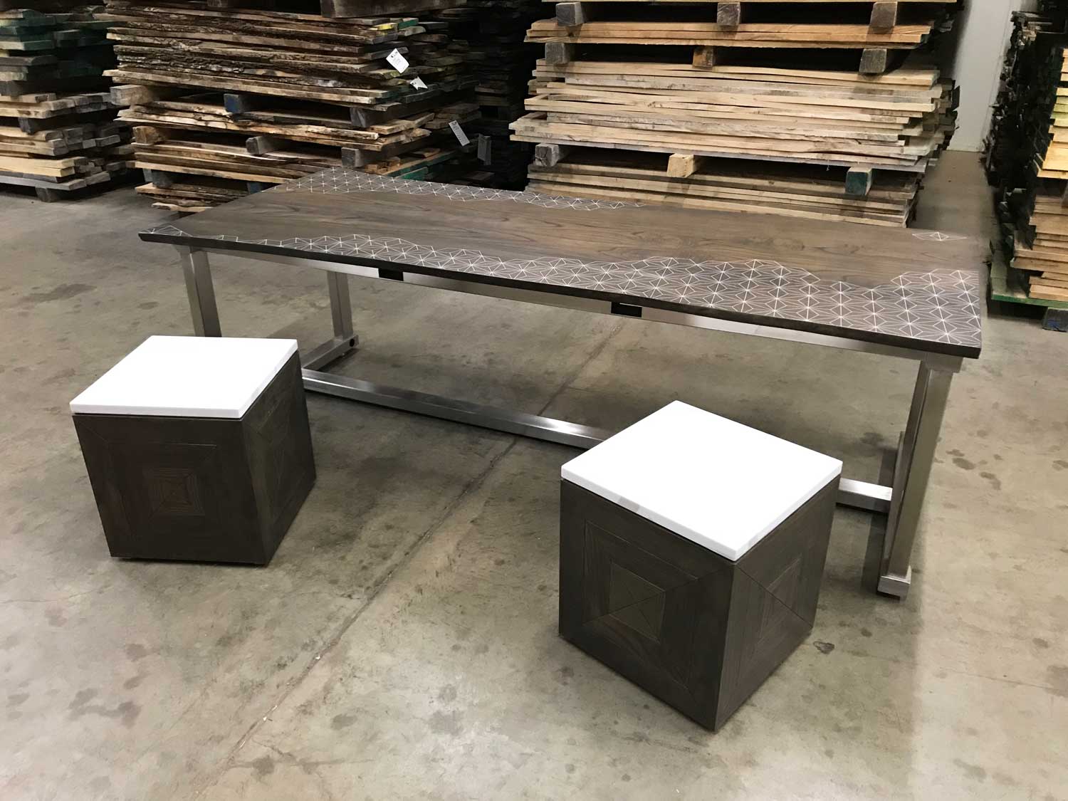 Live Edge American Elm Communal Table with Walnut Stain – Sheraton Duluth Hotel