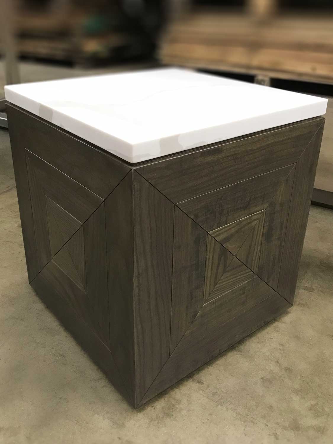 Live Edge American Elm Communal Table with Walnut Stain – Sheraton Duluth Hotel